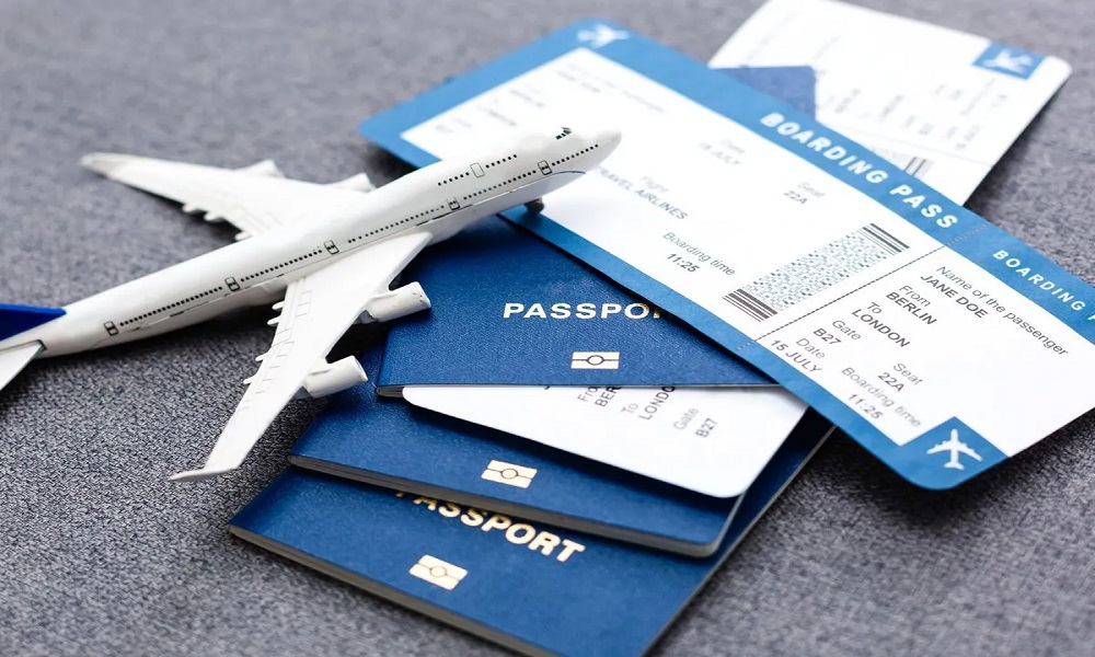 Do Senior Citizens Get Discounts on Plane Tickets? (2026 Guide to Senior Airfare Deals)